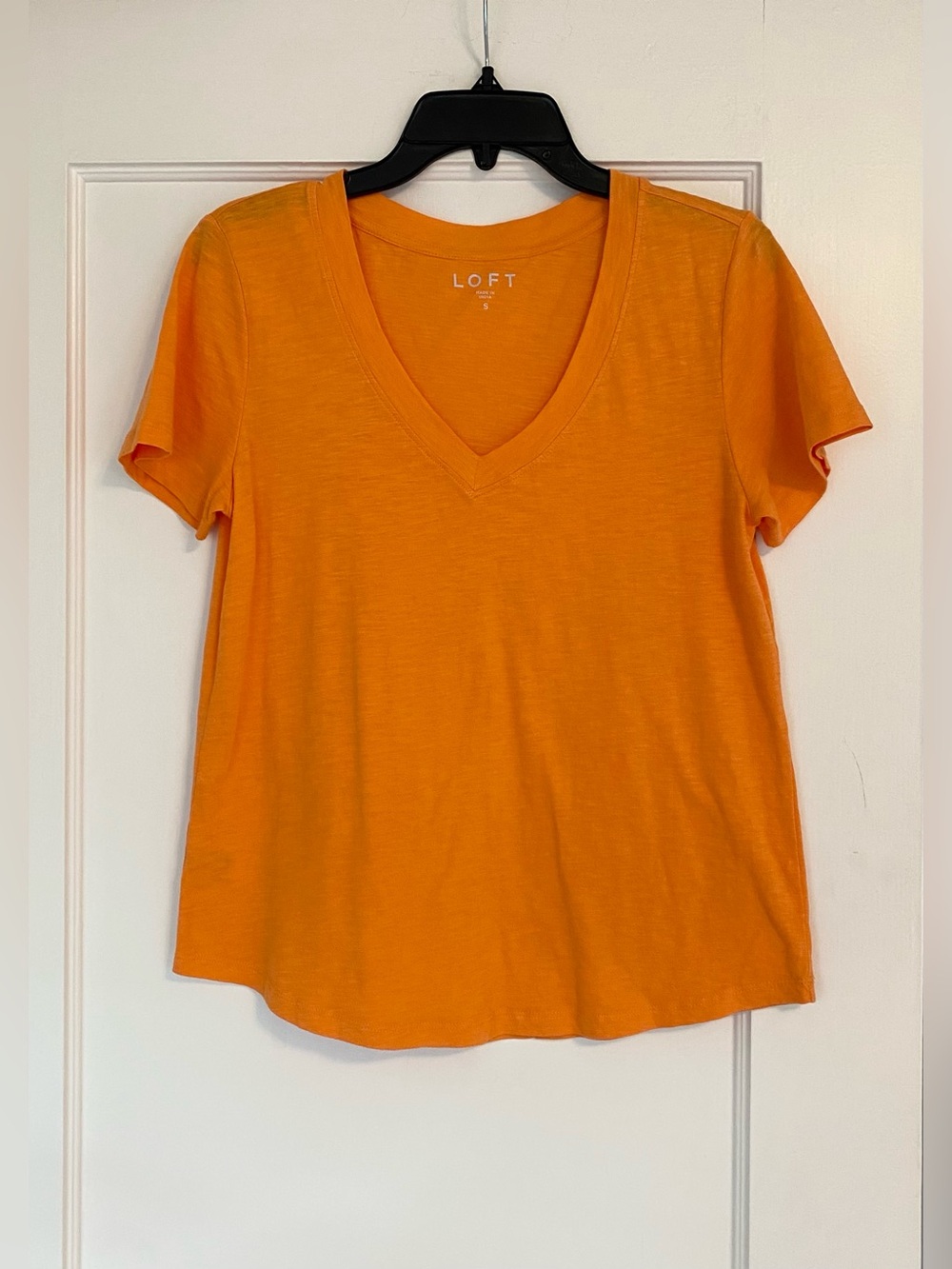 LOFT T-shirt size small